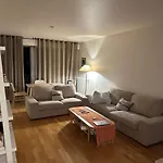 Apparemment Au Coeur De Paris